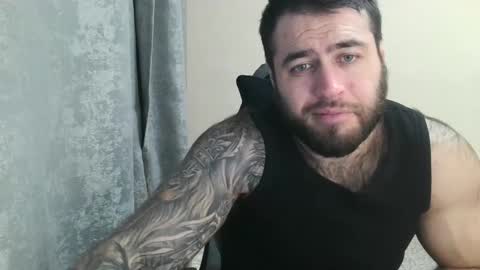 Davin tayl online show from November 10, 2025, 4:39 pm