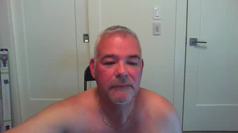 Snapshot of aarosteev chatting on October 18, 2025, 11:27 pm Jason online show from October 18, 2025, 11:27 pm