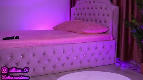 Alexa online show from September 12, 2025, 6:13 am