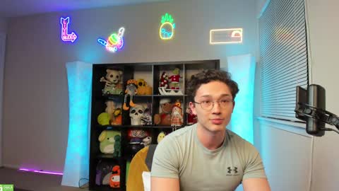 Snapshot of abbuddy920236 chatting on January 9, 2025, 5:34 am buddy online show from January 9, 2025, 5:34 am
