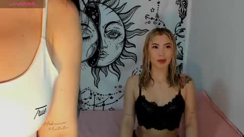 Snapshot of abby_and_lana chatting on February 25, 2025, 9:46 pm    ABBY  LANNA     online show from February 25, 2025, 9:46 pm