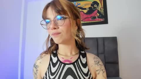 abby jones online show from December 5, 2025, 3:04 am