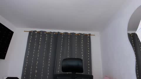 Snapshot of abby_parker1 chatting on October 25, 2025, 11:10 pm Abby online show from October 25, 2025, 11:10 pm