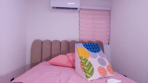 Abby online show from December 1, 2025, 7:19 pm