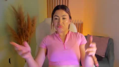 ABBY online show from November 4, 2025, 9:03 pm