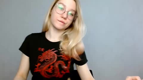 Snapshot of abbymoore__ chatting on February 17, 2025, 9:24 am Abby Lovense is active online show from February 17, 2025, 9:24 am