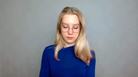 Snapshot of abbymoore__ chatting on February 26, 2025, 7:31 am Abby Lovense is active online show from February 26, 2025, 7:31 am