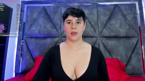 Snapshot of abbysmiitth_ chatting on April 28, 2026, 10:37 pm Abby Smith online show from April 28, 2026, 10:37 pm