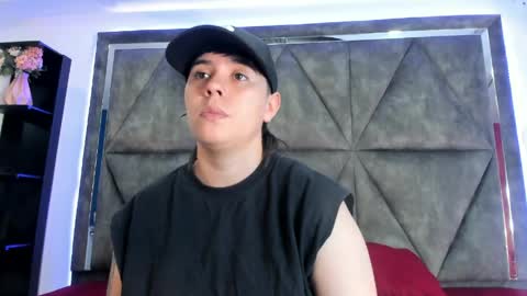 Snapshot of abbysmiitth_ chatting on May 23, 2026, 8:02 pm Abby Smith online show from May 23, 2026, 8:02 pm