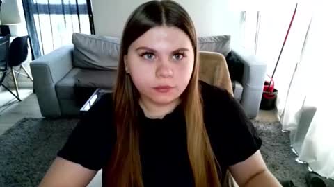 Snapshot of abbyvibe chatting on October 8, 2025, 10:24 am abbyvibe online show from October 8, 2025, 10:24 am