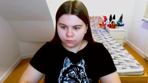 abbyvibe online show from December 15, 2025, 12:20 pm