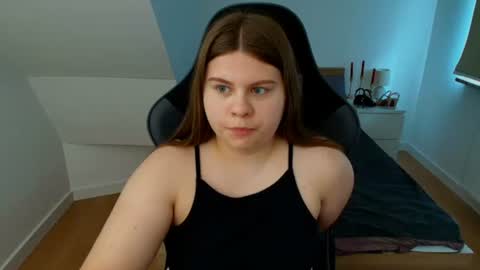 abbyvibe online show from July 18, 2026, 12:20 pm