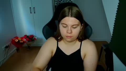 abbyvibe online show from August 2, 2026, 9:52 am