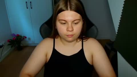abbyvibe online show from August 7, 2026, 11:01 am