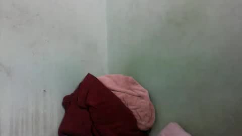 Snapshot of abella677022 chatting on February 14, 2026, 4:53 am abella677022 online show from February 14, 2026, 4:53 am