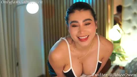 Snapshot of abie_owen chatting on February 21, 2025, 1:00 am abie_owen online show from February 21, 2025, 1:00 am