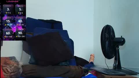 Snapshot of abigail_curvy chatting on February 27, 2026, 3:12 pm Abigail online show from February 27, 2026, 3:12 pm