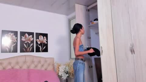 Abigail online show from July 12, 2026, 1:24 pm
