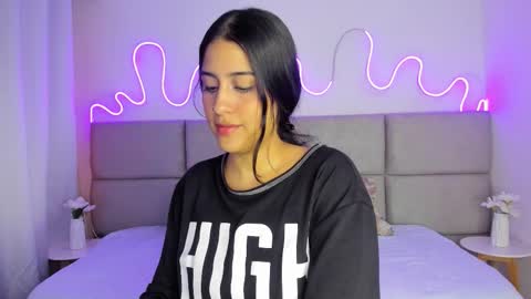 ABRIL online show from February 10, 2026, 10:47 pm