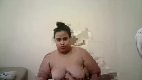 abril__ass online show from November 21, 2025, 6:17 pm