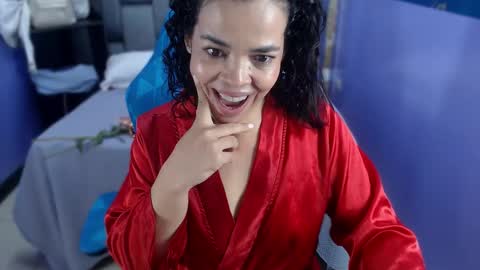 Abril Beltran online show from September 21, 2025, 7:26 pm