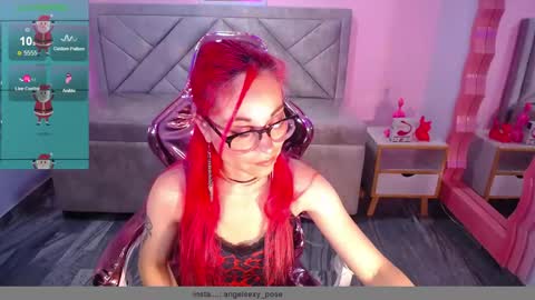 abril_ch_ online show from December 21, 2025, 11:06 am