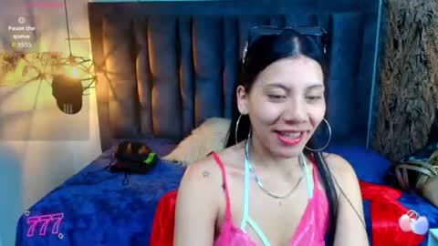 Snapshot of abril_fox__ chatting on June 13, 2026, 4:27 pm Abril Fox online show from June 13, 2026, 4:27 pm