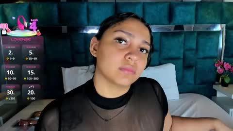 abril_gomez_11 online show from March 23, 2026, 8:13 pm