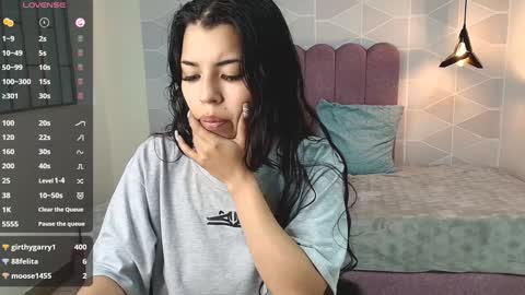 Snapshot of abril_matthews chatting on December 23, 2024, 6:16 pm ABRIL MATTHEWS online show from December 23, 2024, 6:16 pm