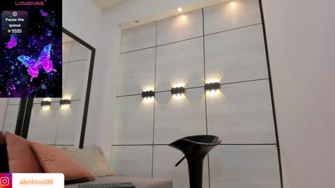 Snapshot of abril_ricci chatting on January 23, 2025, 7:32 am Abril online show from January 23, 2025, 7:32 am