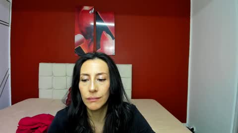 Snapshot of abrillee1 chatting on January 24, 2025, 1:45 am ABRIL online show from January 24, 2025, 1:45 am