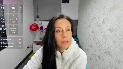 Snapshot of abrillee1 chatting on March 9, 2025, 1:35 am ABRIL online show from March 9, 2025, 1:35 am