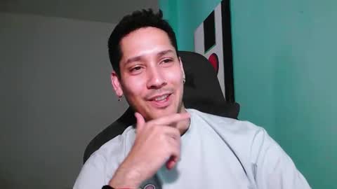 Snapshot of abruptoinusual chatting on November 11, 2025, 11:32 am abruptoinusual online show from November 11, 2025, 11:32 am