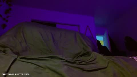 Snapshot of achilles_woods chatting on September 28, 2025, 12:54 pm Achilles Woods online show from September 28, 2025, 12:54 pm