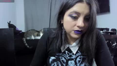 Alice online show from November 25, 2025, 3:50 am