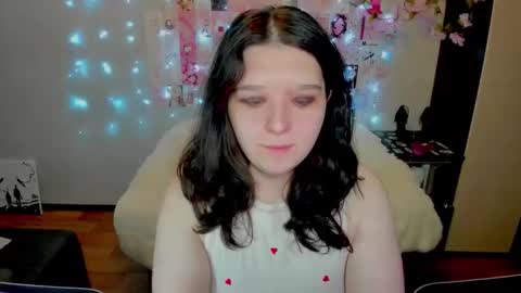 Kate online show from April 19, 2026, 11:40 pm