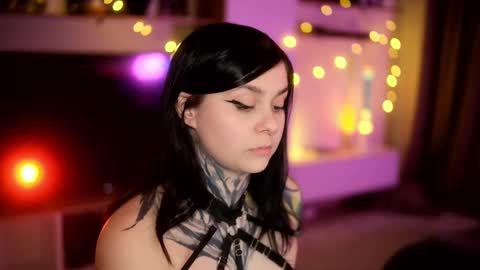 Snapshot of acid_pie chatting on March 6, 2025, 6:41 am acid_pie online show from March 6, 2025, 6:41 am