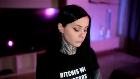 Snapshot of acid_pie chatting on October 21, 2025, 8:09 pm acid_pie online show from October 21, 2025, 8:09 pm