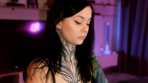 acid_pie online show from February 19, 2026, 7:43 pm