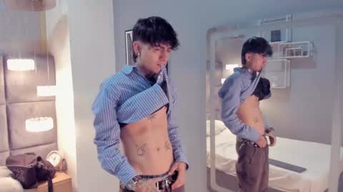 Snapshot of acidmilo chatting on December 4, 2024, 2:59 pm Acid Milo online show from December 4, 2024, 2:59 pm