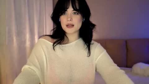 my inst   love inside 17 online show from March 12, 2026, 9:10 pm