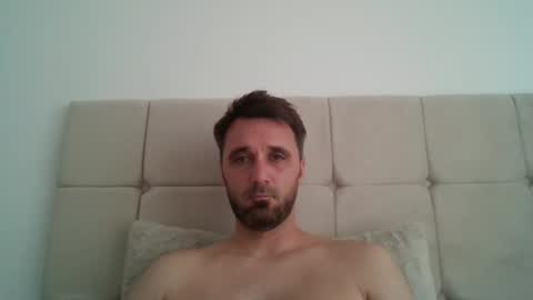 Snapshot of ad14n chatting on September 22, 2025, 9:22 am ad14n online show from September 22, 2025, 9:22 am