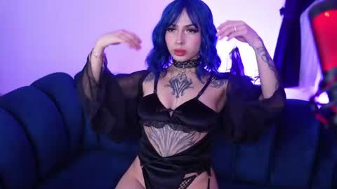   online show from June 10, 2026, 7:40 am