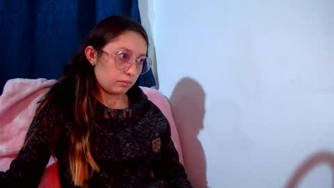 Ada naugthy28 online show from September 25, 2025, 12:03 am