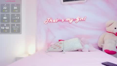 Snapshot of adalyn_cute chatting on August 3, 2026, 11:48 am Adalyn Cute online show from August 3, 2026, 11:48 am