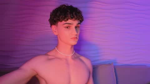 Adam online show from October 7, 2025, 6:27 pm