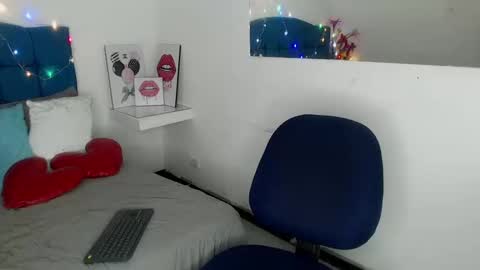 adam_morgan2 online show from November 23, 2025, 3:50 am