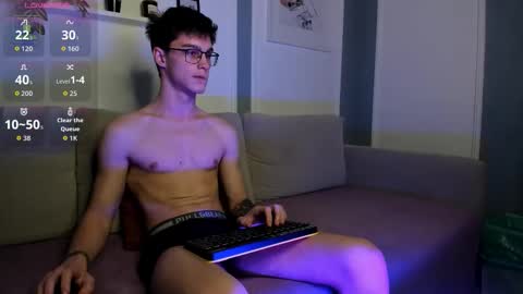 Adam online show from January 15, 2026, 12:32 pm