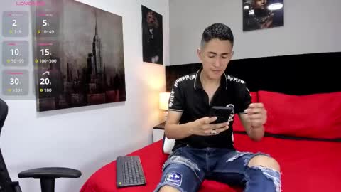 adam_walker_1 online show from March 15, 2026, 4:57 pm