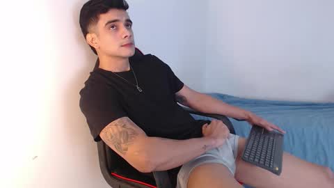 Hello guys excuse my absence I will be absent for several days for health reasons I hope you understand thank you very much. online show from September 25, 2025, 5:44 am